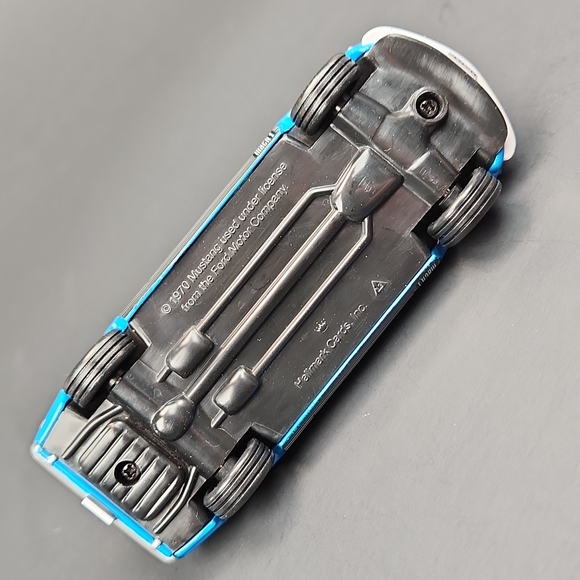 1970 Ford Mach 1 Mustang Die Cast Ornament VTG 2002 Ford - Picture 12 of 17